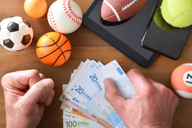 Why Are Bookmakers Switching to Pay Per Head Sportsbook Solutions?